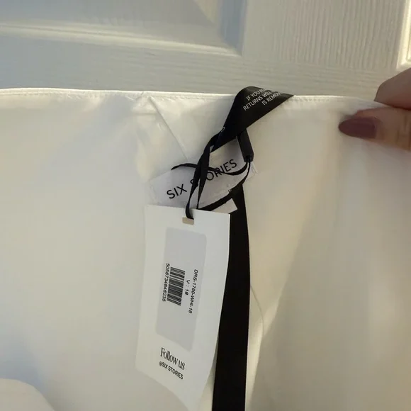 One-Shoulder White Lace Skirt Evening Dress - Picture 3 of 3